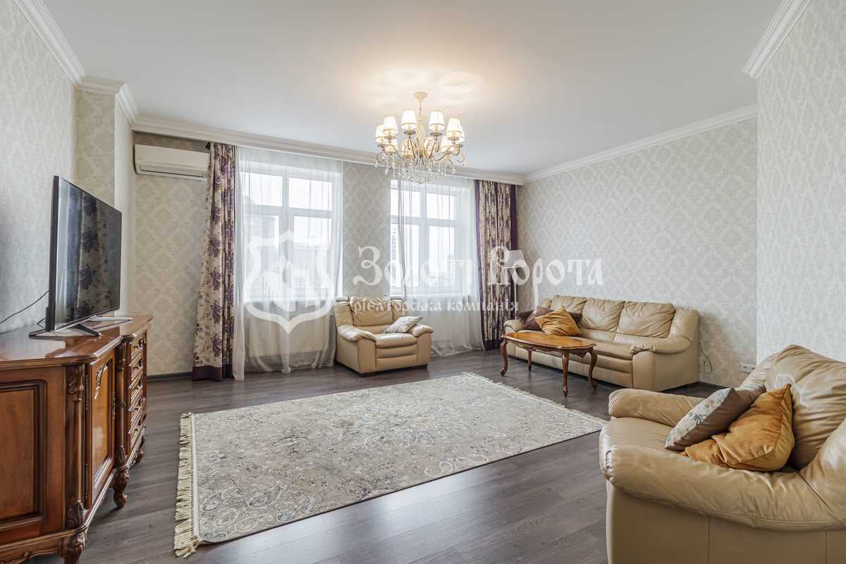 Продажа 3-комнатной квартиры 130 м², Евгения Коновальца ул., 44А