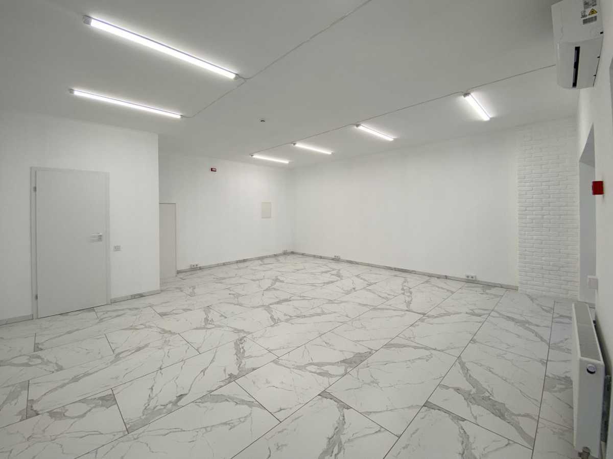 Аренда другого торгового помещения 41 м², Михаила Максимовича ул., 24В