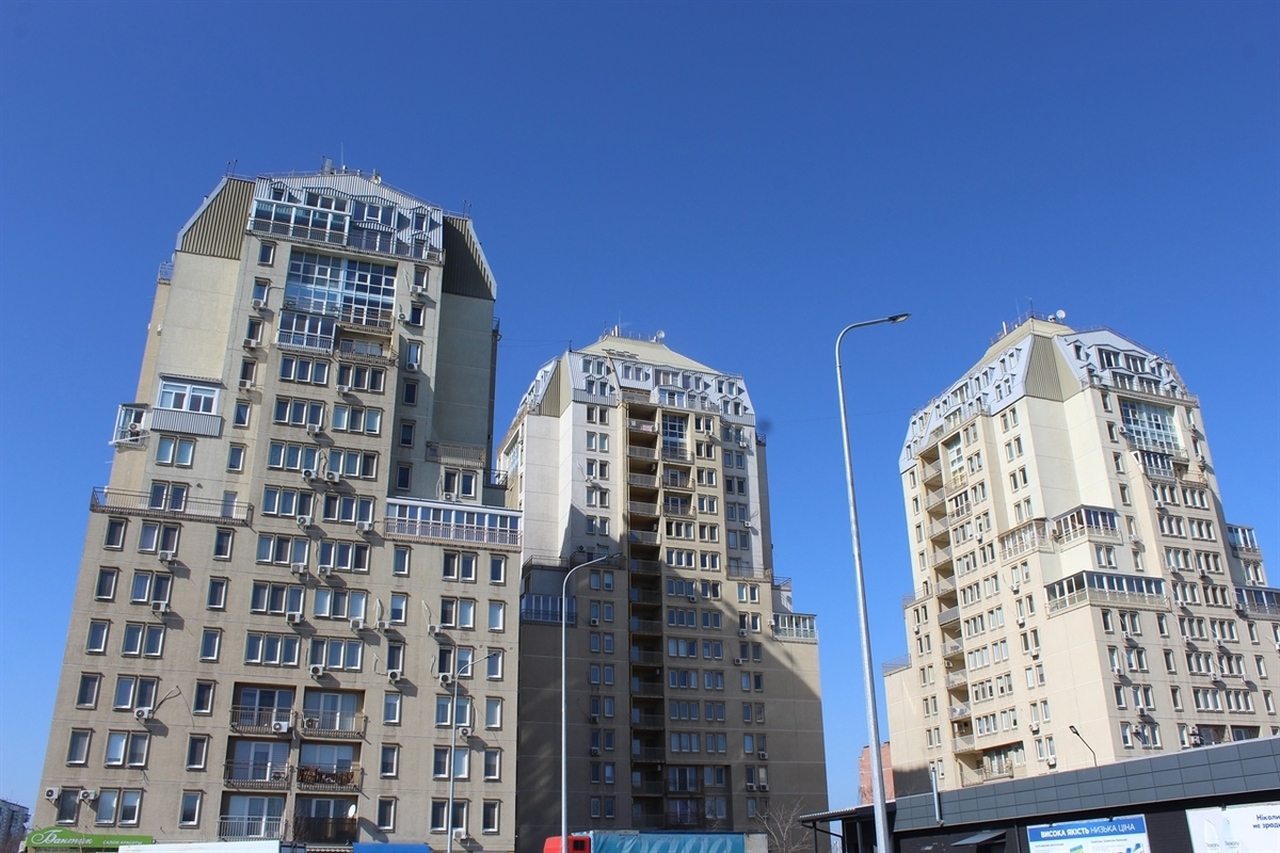Продажа 2-комнатной квартиры 70 м², 8 Марта (Слобожанское) ул.