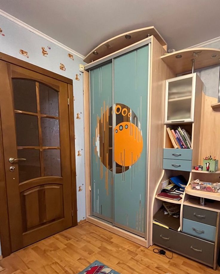 Продажа 3-комнатной квартиры 68 м², Тверская ул., 7