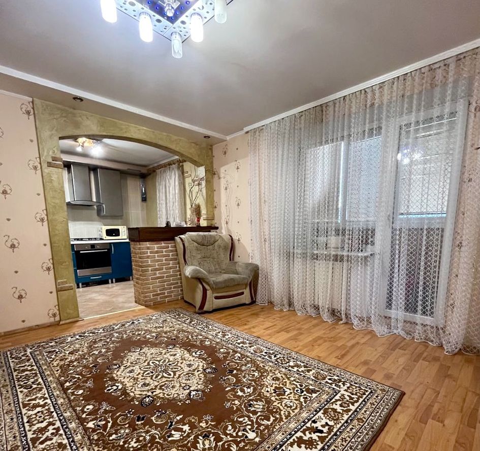 Продажа 3-комнатной квартиры 68 м², Тверская ул., 7