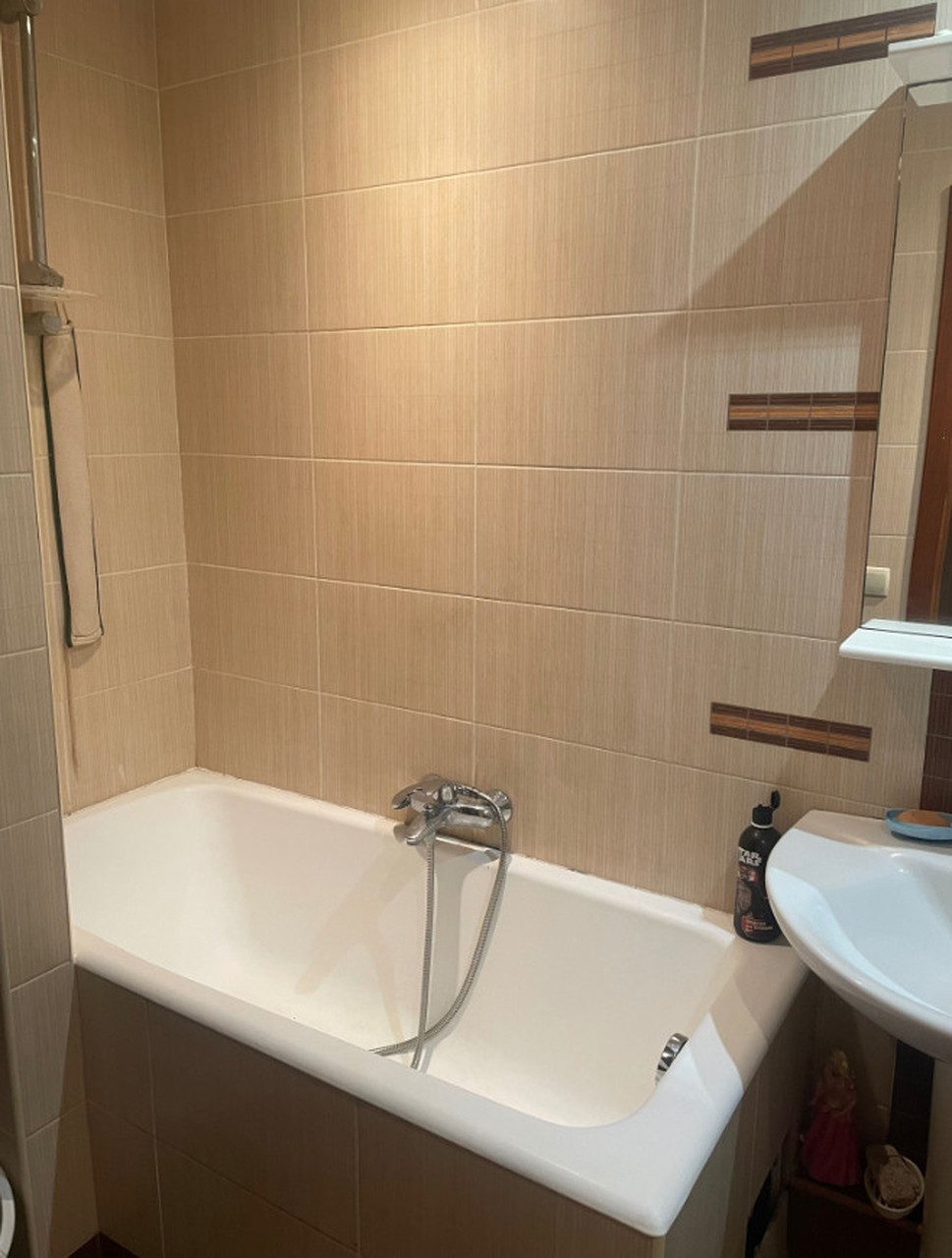 Продажа 3-комнатной квартиры 68 м², Тверская ул., 7