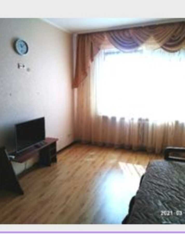 Продажа 1-комнатной квартиры 42 м², Милославська, 4