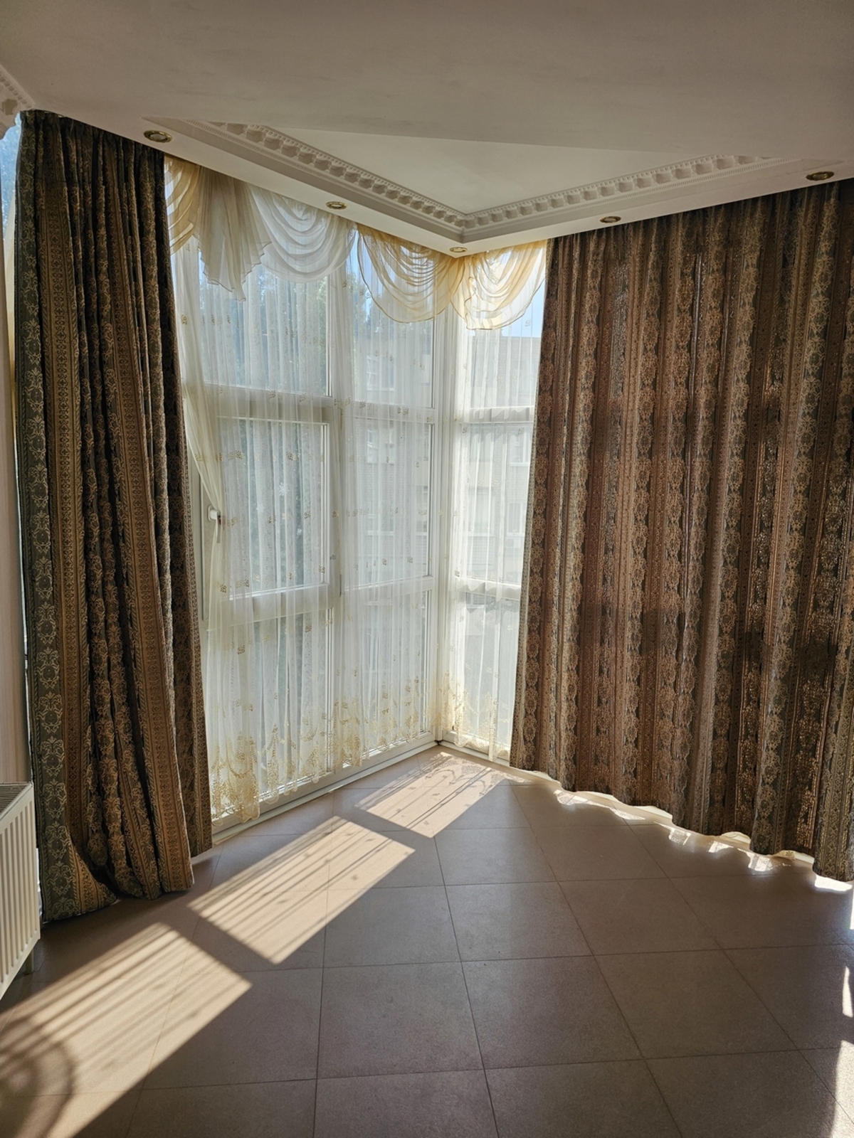 Оренда 3-кімнатної квартири 96 м², Слобожанський просп., 14