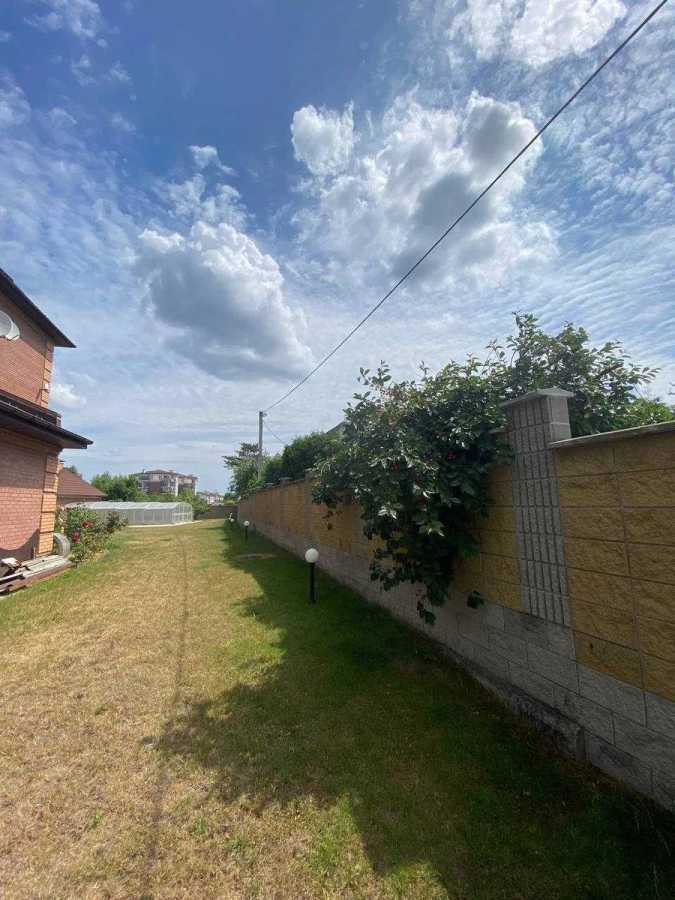 Продаж будинку 434 м²