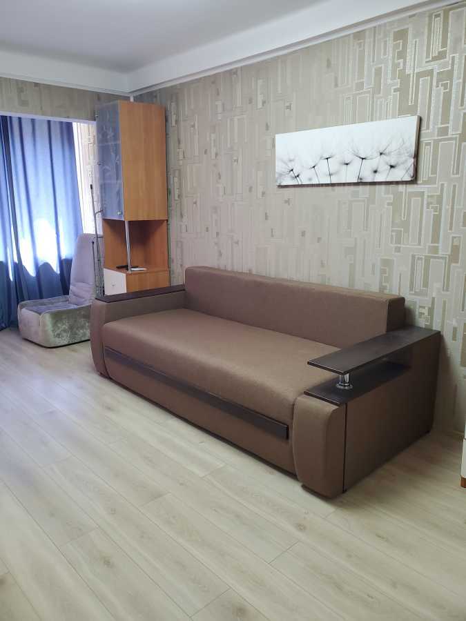 Продажа 1-комнатной квартиры 33 м², Энтузиастов ул., 25/2