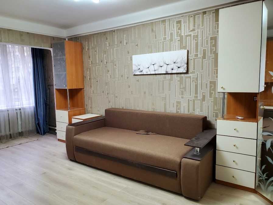 Продажа 1-комнатной квартиры 33 м², Энтузиастов ул., 25/2