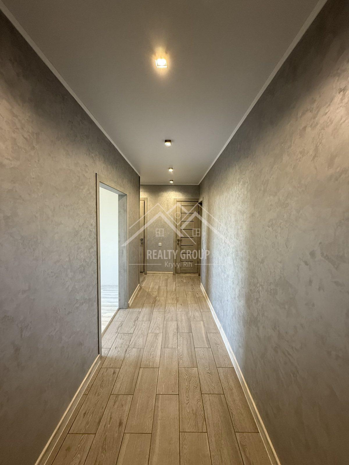 Продажа 3-комнатной квартиры 70 м², Сергея Колачевского ул., 32