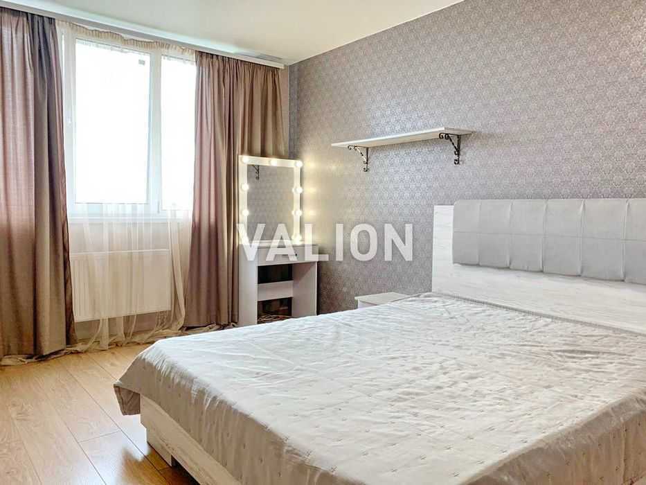 Продажа 1-комнатной квартиры 52 м², Михаила Максимовича ул., 32А