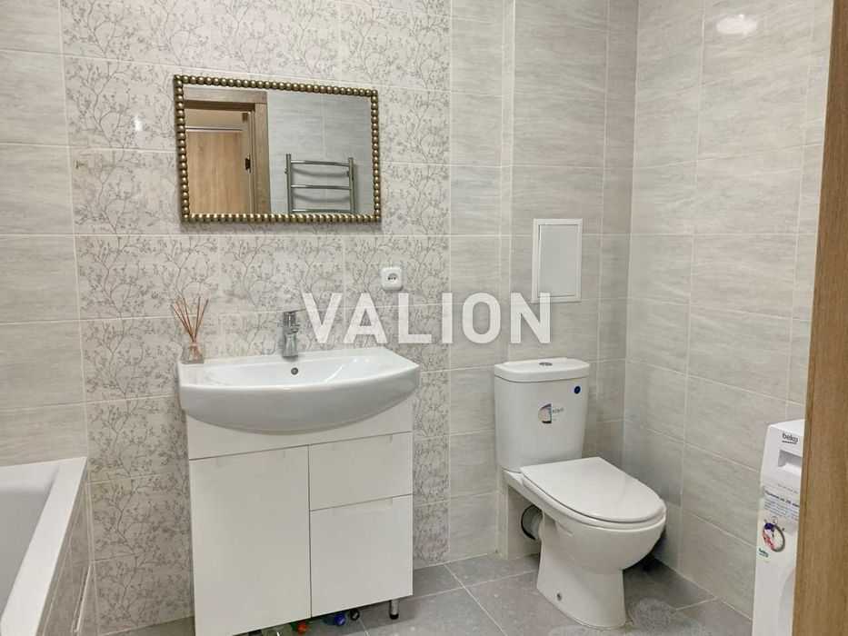 Продажа 1-комнатной квартиры 52 м², Михаила Максимовича ул., 32А