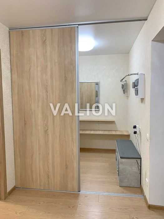 Продажа 1-комнатной квартиры 52 м², Михаила Максимовича ул., 32А