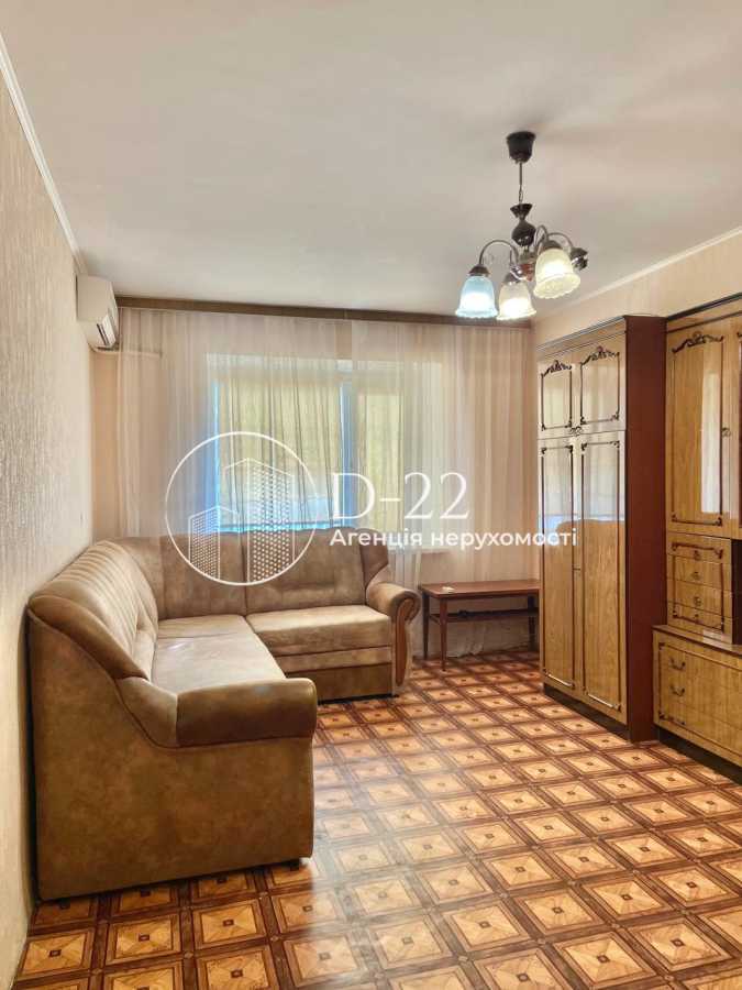 Продажа 2-комнатной квартиры 64.6 м², Вишняковская ул., 5Б