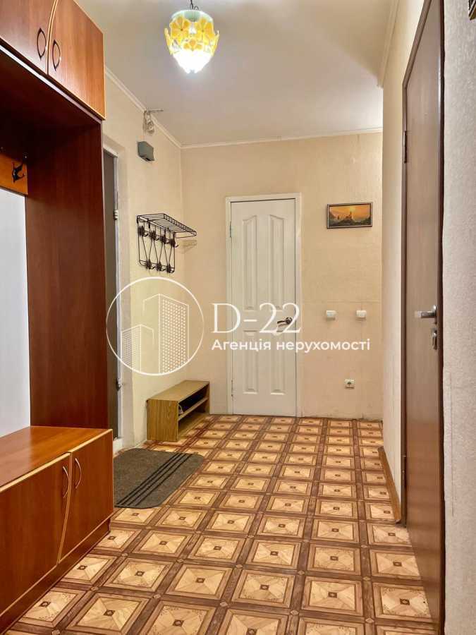 Продажа 2-комнатной квартиры 64.6 м², Вишняковская ул., 5Б