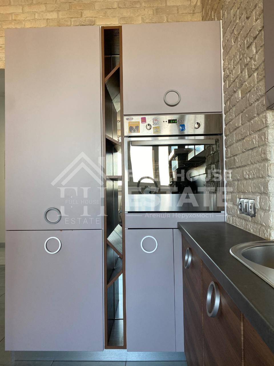 Продаж 1-кімнатної квартири 50 м², Євгена Коновальця вул., 44А