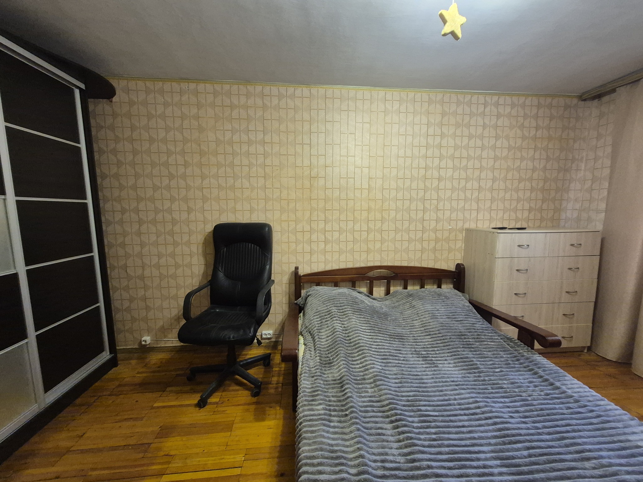 Продажа 3-комнатной квартиры 66 м², Людвига Свободы просп., 35