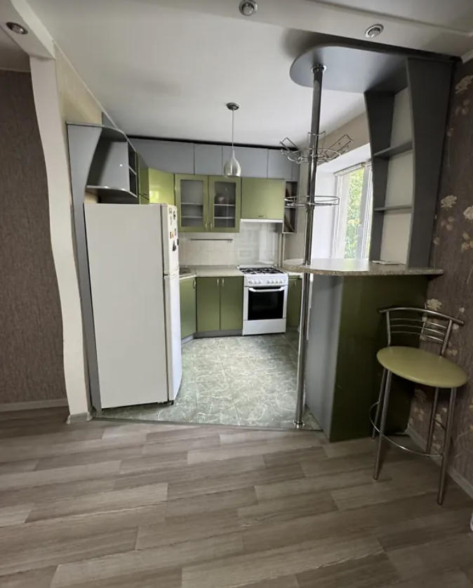 Продаж 2-кімнатної квартири 44 м², Шевченко просп.