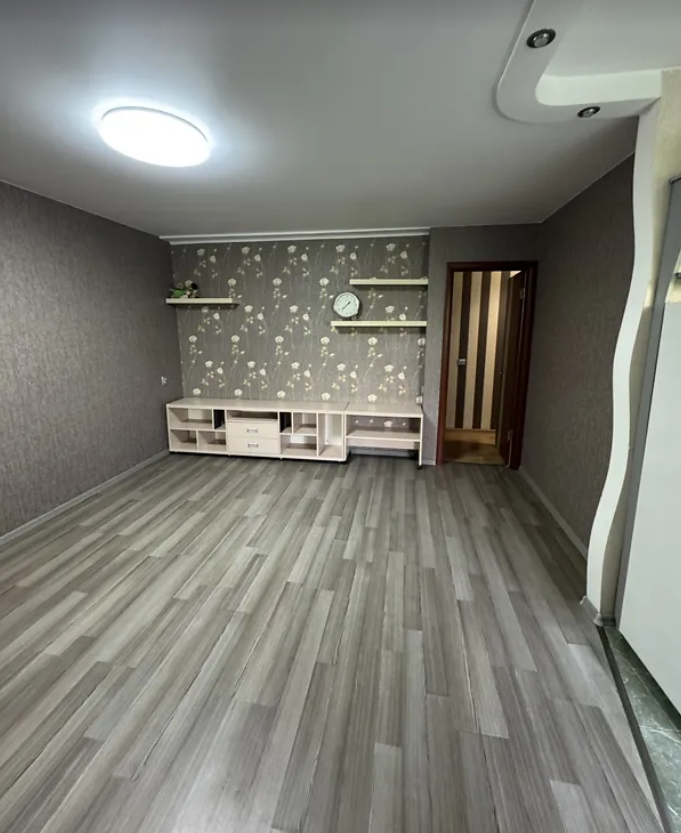 Продаж 2-кімнатної квартири 44 м², Шевченко просп.