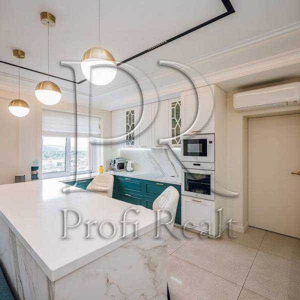 Продажа 2-комнатной квартиры 85 м², Игоря Шамо бул., 12