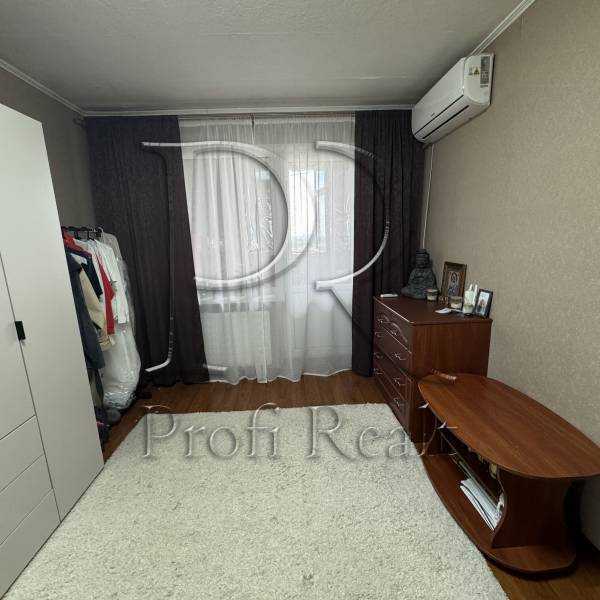 Продажа 2-комнатной квартиры 46 м², Приречная ул., 27