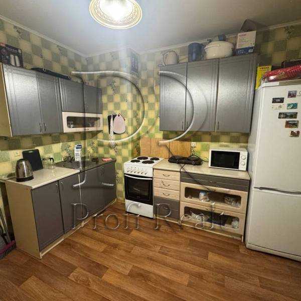 Продажа 3-комнатной квартиры 99 м², Урловская ул., 38