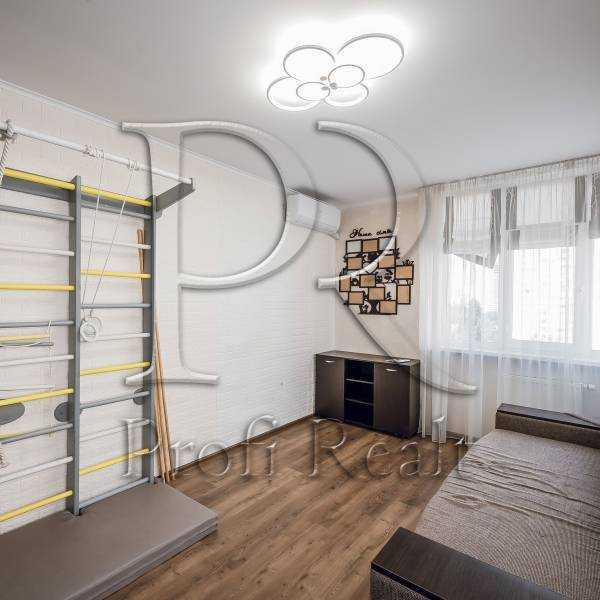 Продаж 2-кімнатної квартири 61 м², Олени Пчілки вул., 3Д