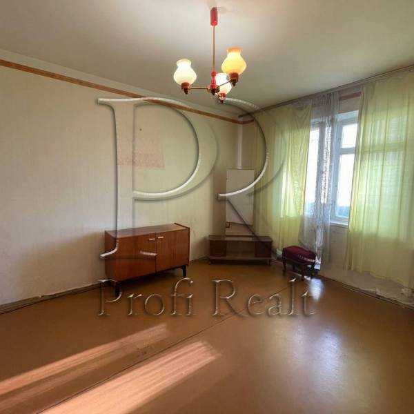 Продажа 3-комнатной квартиры 71 м², Героев Днепра ул., 7
