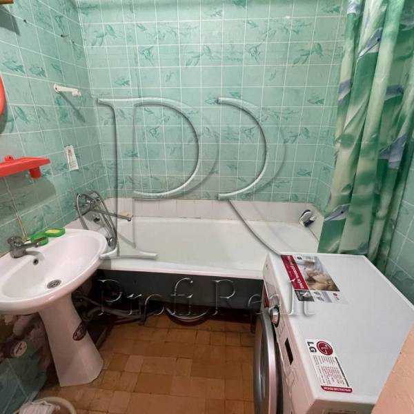 Продажа 3-комнатной квартиры 71 м², Героев Днепра ул., 7