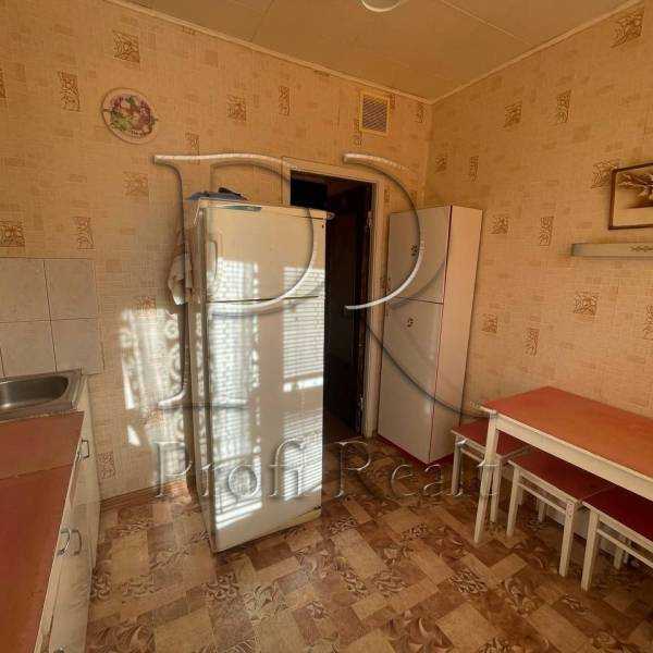 Продажа 3-комнатной квартиры 71 м², Героев Днепра ул., 7