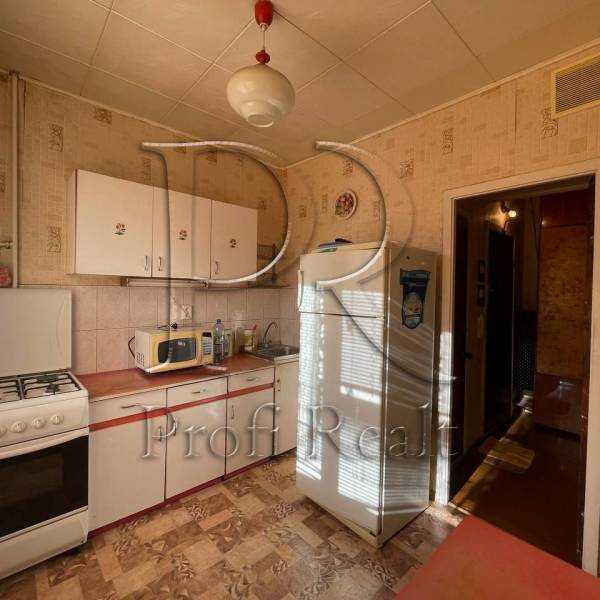 Продажа 3-комнатной квартиры 71 м², Героев Днепра ул., 7