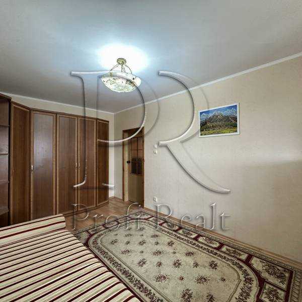 Продажа 1-комнатной квартиры 49 м², Науки просп., 54Б
