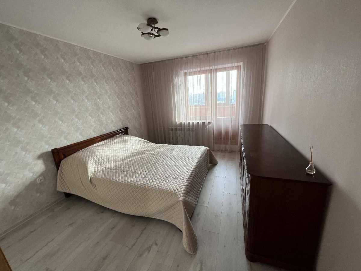 Продажа 2-комнатной квартиры 80 м², Петра Григоренко просп., 33/34