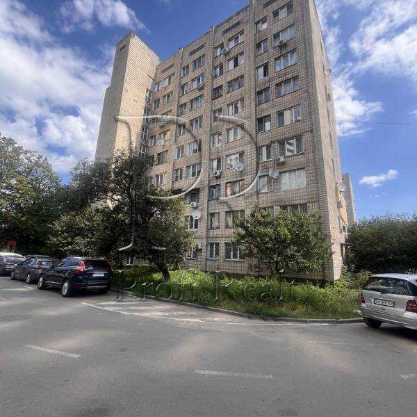 Продажа 1-комнатной квартиры 23 м², Комарова Космонавта, 19