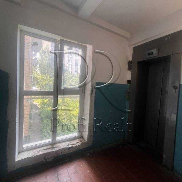Продажа 1-комнатной квартиры 23 м², Комарова Космонавта, 19