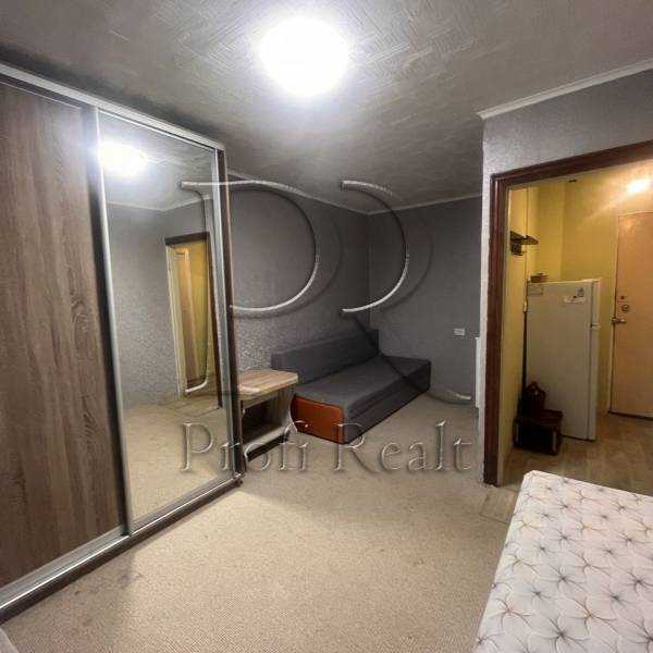 Продажа 1-комнатной квартиры 23 м², Комарова Космонавта, 19