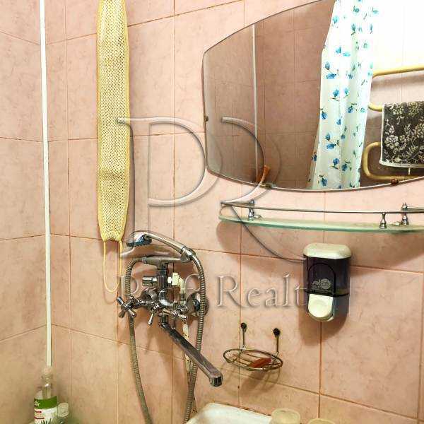 Продажа 1-комнатной квартиры 50 м², Школьная ул., 27Б