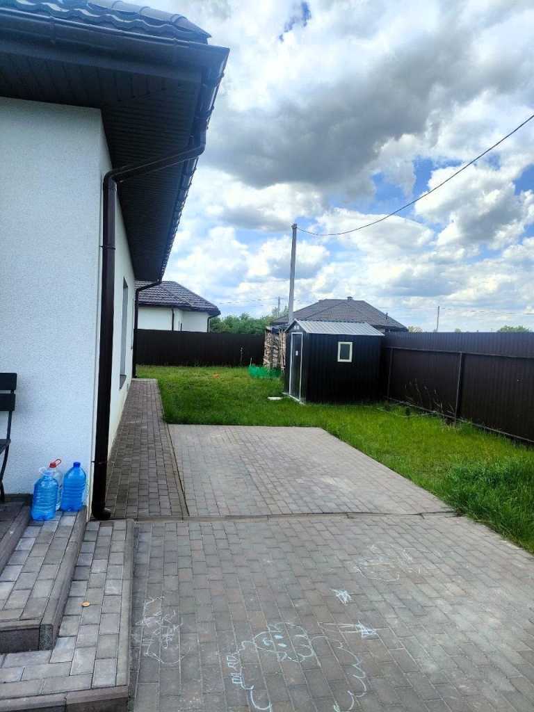 Продаж будинку 115 м², Онтаріо
