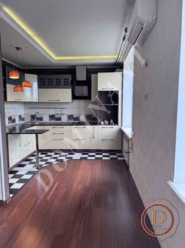 Продажа 3-комнатной квартиры 95 м², Леонида Жаботинского ул., 47
