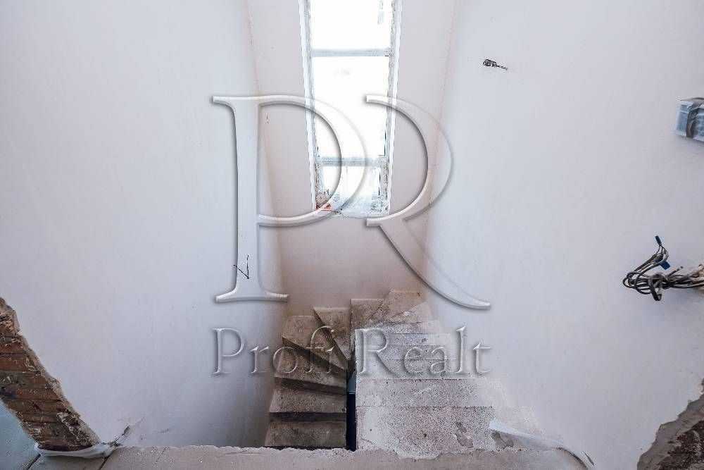 Продаж будинку 217 м², Михайлівська вул., 12