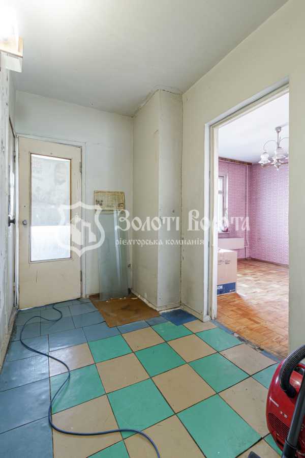 Продажа 3-комнатной квартиры 77 м², Владимира Маяковского просп., 11Б