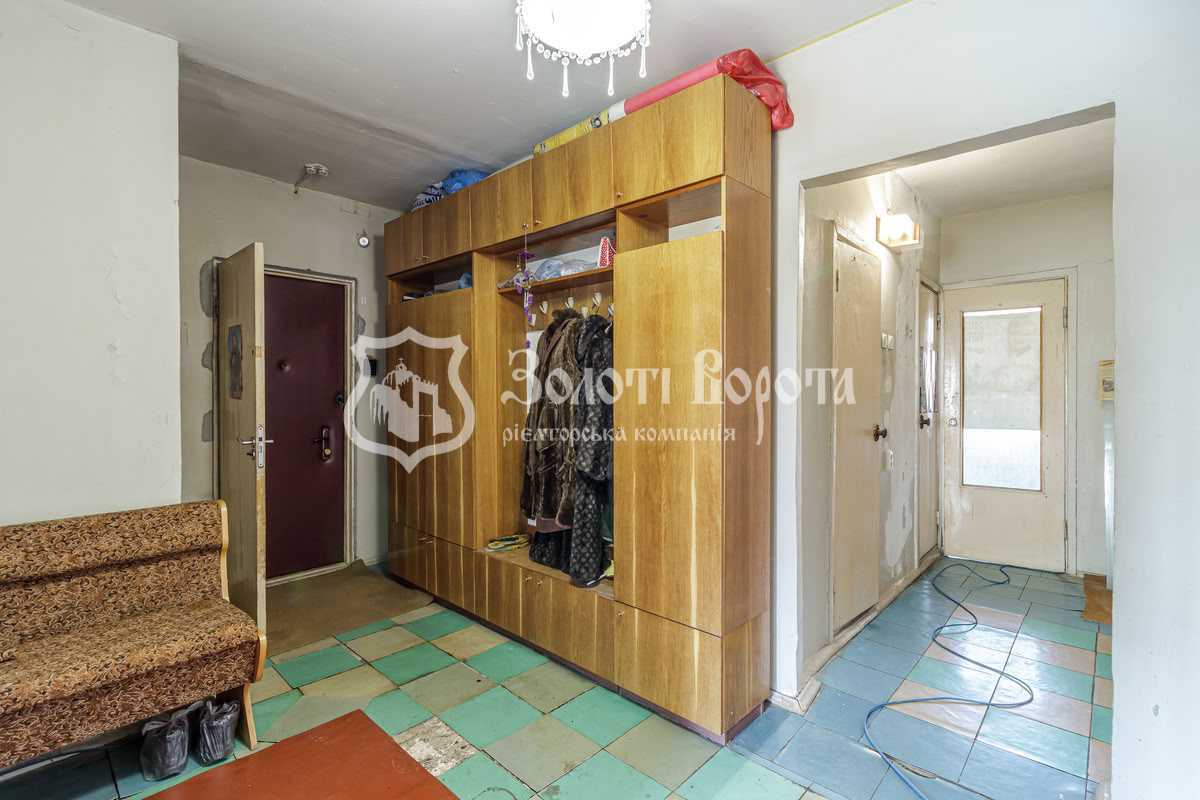 Продажа 3-комнатной квартиры 77 м², Владимира Маяковского просп., 11Б