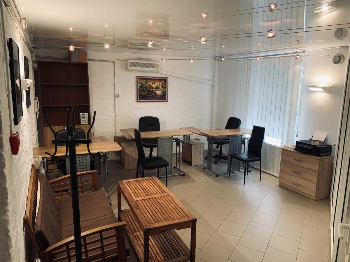 Продаж офісу 31.4 м², Тургенівська вул., 48/13