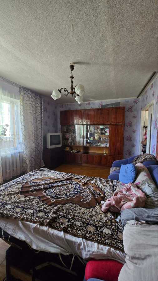 Продаж 3-кімнатної квартири 68 м², Ощадкаса