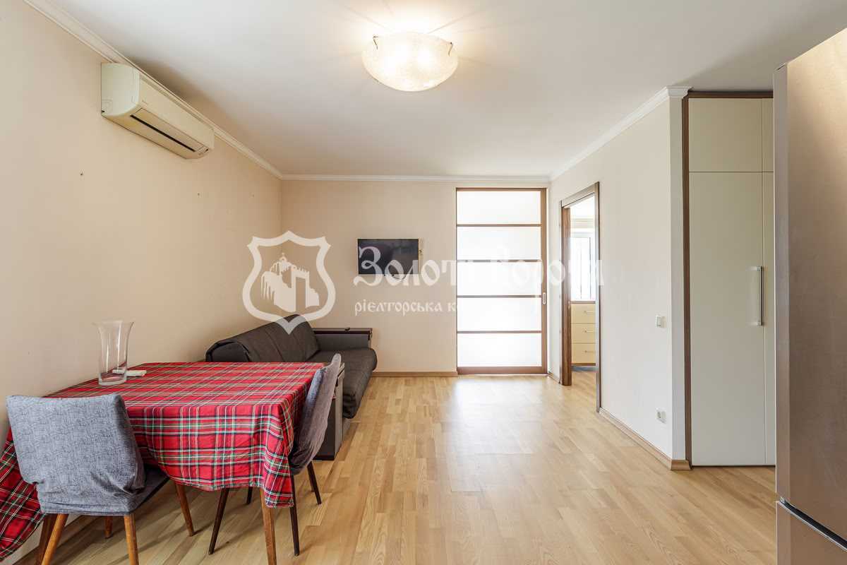 Продаж 2-кімнатної квартири 61 м², Академіка Грекова вул., 15А