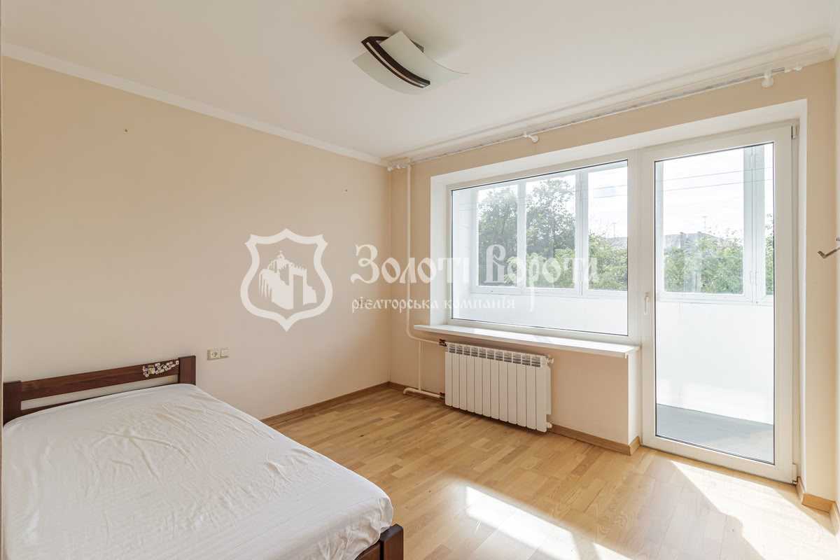 Продаж 2-кімнатної квартири 61 м², Академіка Грекова вул., 15А