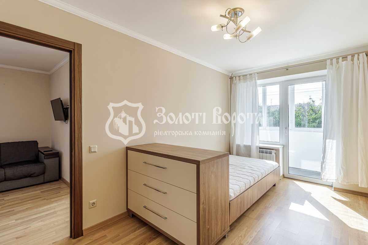 Продаж 2-кімнатної квартири 61 м², Академіка Грекова вул., 15А