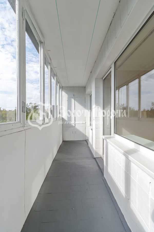 Продаж 2-кімнатної квартири 61 м², Академіка Грекова вул., 15А