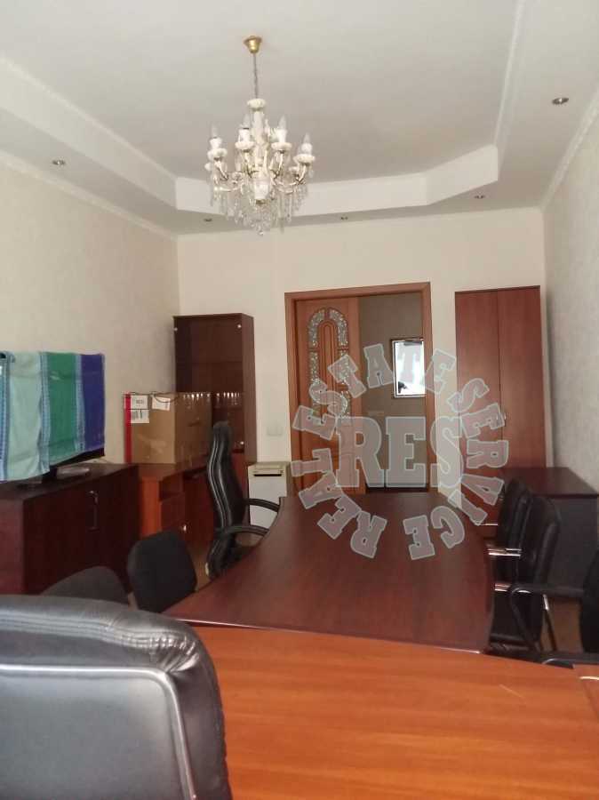 Продажа 3-комнатной квартиры 91 м², Ивана Мазепы ул., 3