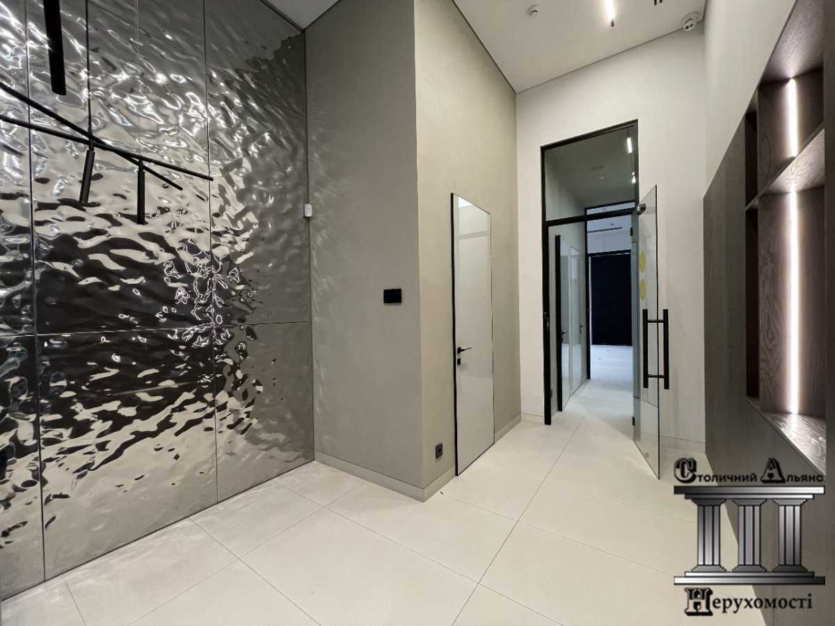 Продажа другого торгового помещения 270 м², Михаила Максимовича ул., 26В