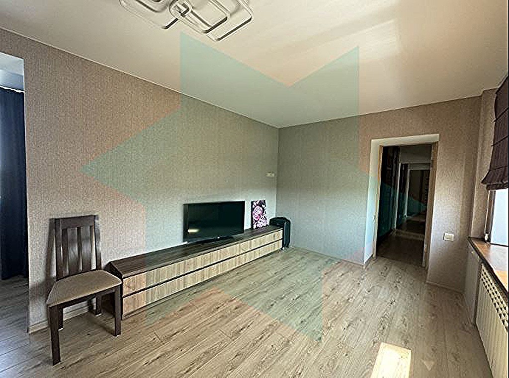 Продаж 3-кімнатної квартири 72 м², Набережна Перемоги вул., 130