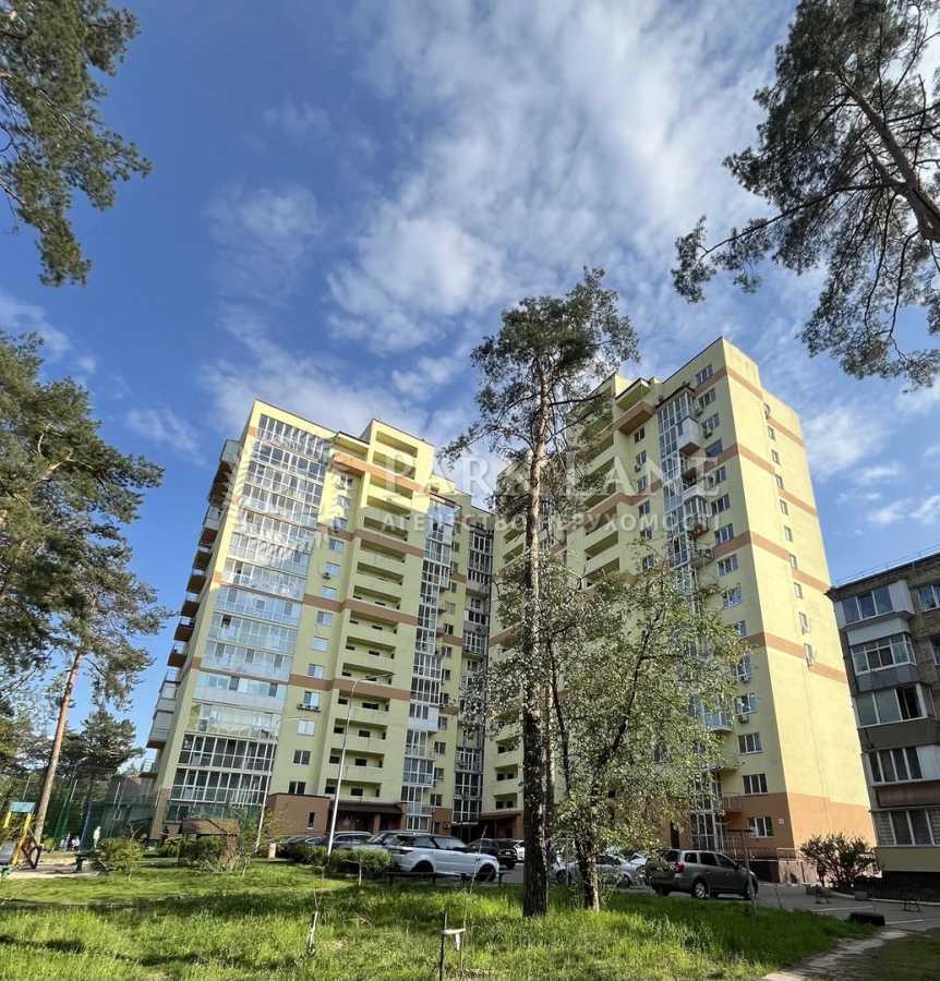 Продажа 2-комнатной квартиры 89.7 м², Генерала Матыкина ул., 12